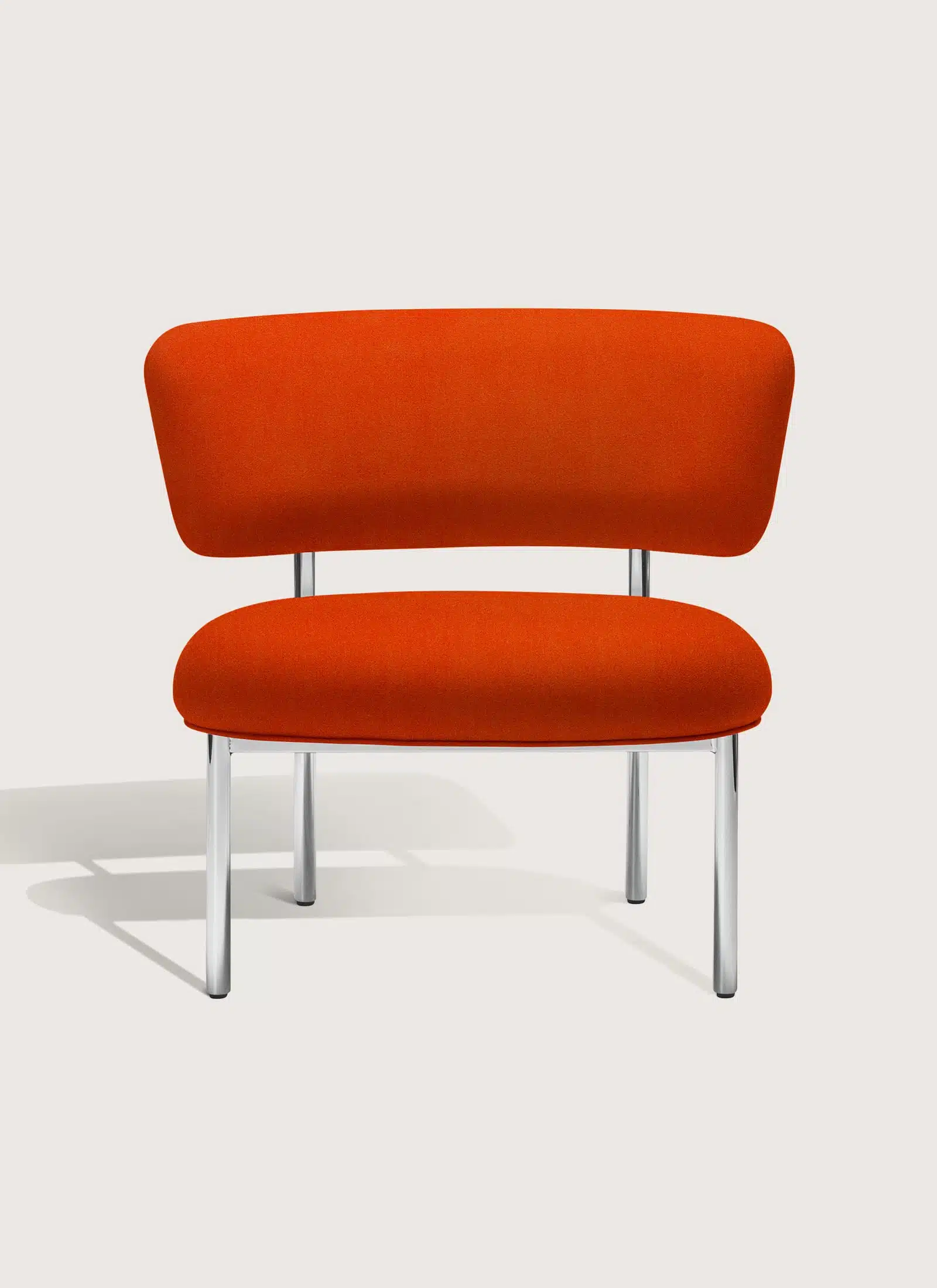 Font_Bold_Lounge_Chair_Kvadrat-Gentle2-553_Polished-Steel
